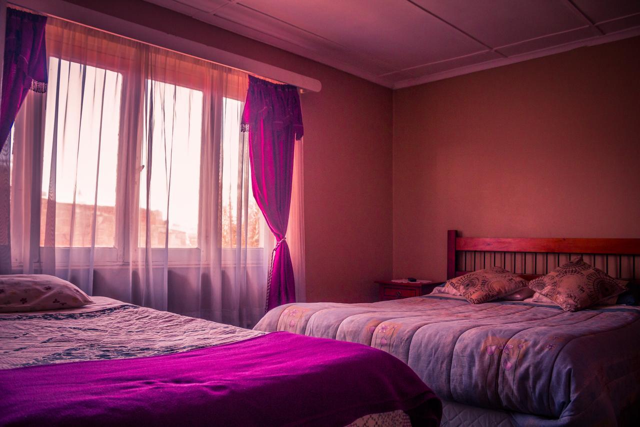 Hostal Chiloe Hostel Punta Arenas Buitenkant foto
